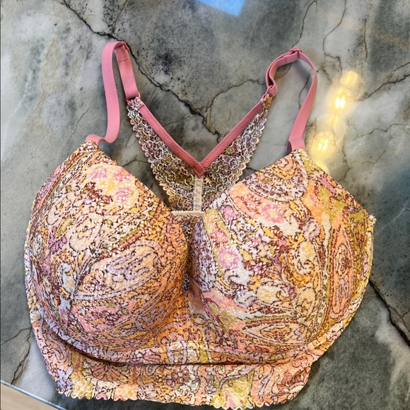 Victoria's Secret Lace and Floral Bra Collection - Gray, Cream, Pink, Black 34DD - Picture 6 of 7